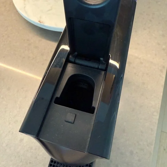 Nespresso x Breville - Essenza Mini Black Espresso Coffee Machine - Picture 10 of 11